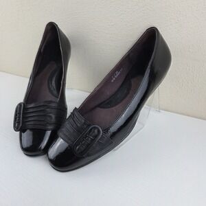 Born W9403 Women's Finch Black Patent Leather Flats Shoes Size US 7 EU 38